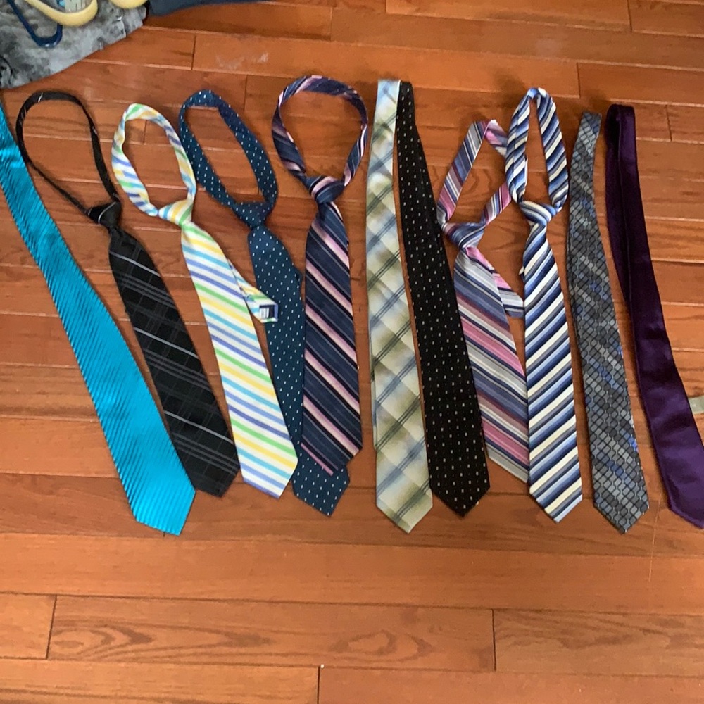 Tie Bundle  11 ties for 50$